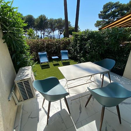 Appartement Face Mer Et Port Santa Lucia Climatise Et Wifi Saint-Raphaël Buitenkant foto