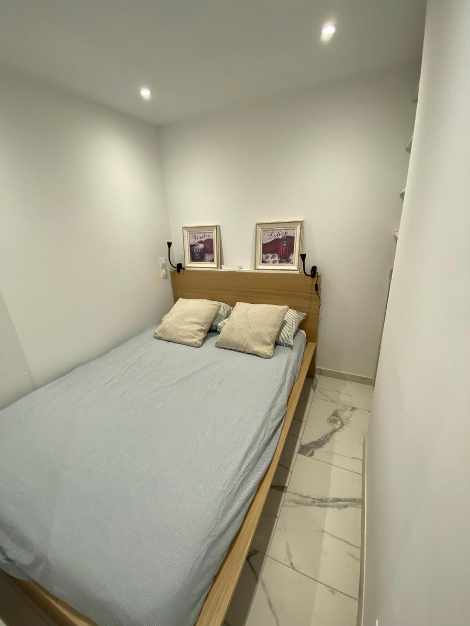 Appartement Face Mer Et Port Santa Lucia Climatise Et Wifi Saint-Raphaël Buitenkant foto