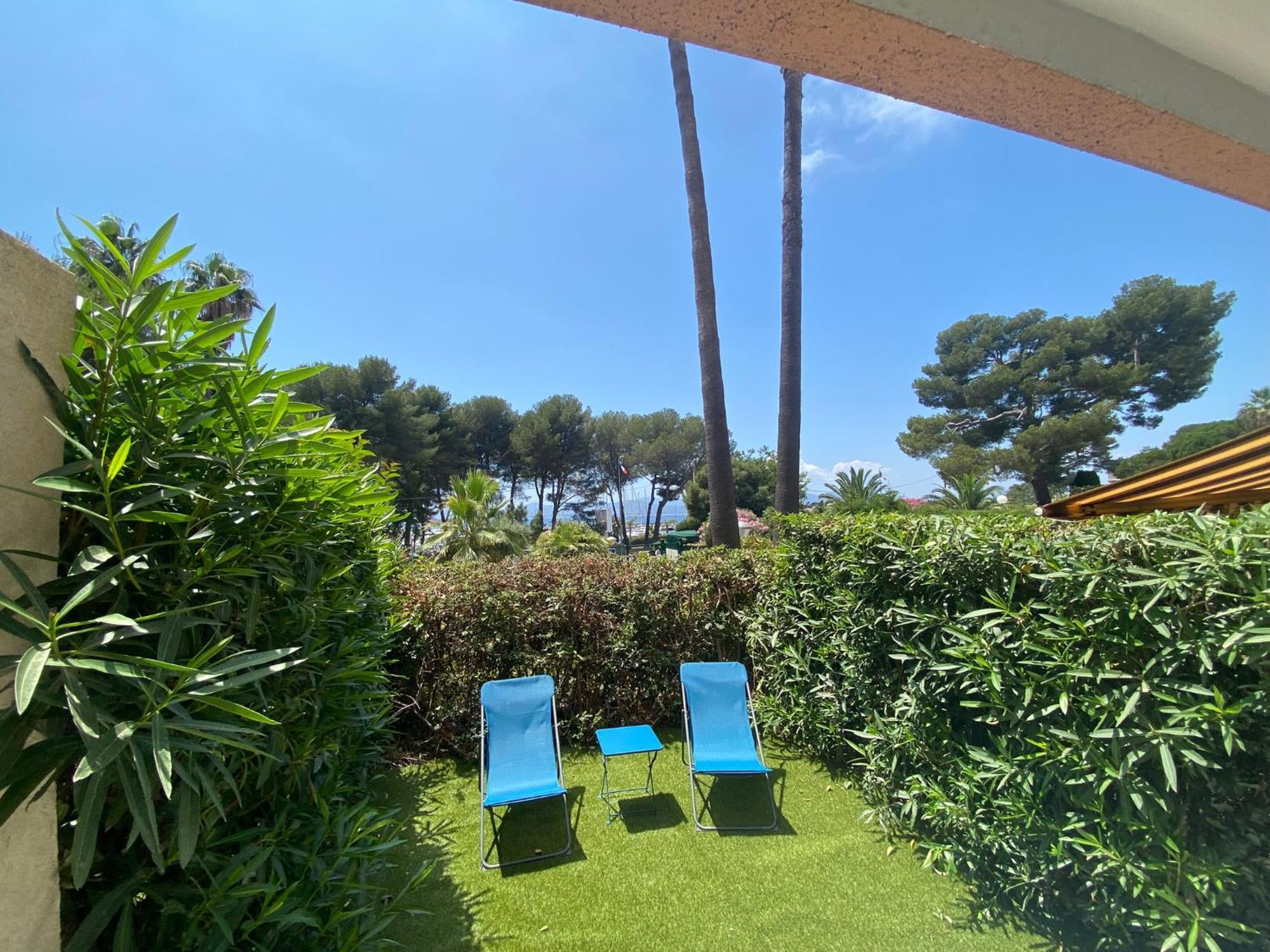 Appartement Face Mer Et Port Santa Lucia Climatise Et Wifi Saint-Raphaël Buitenkant foto