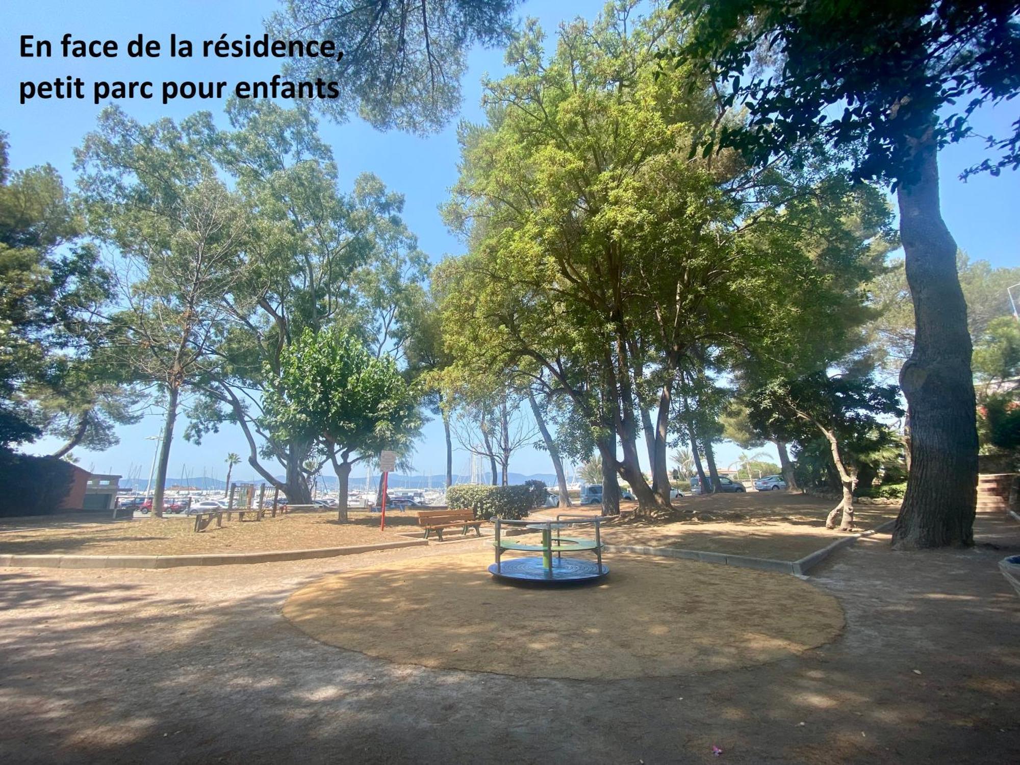 Appartement Face Mer Et Port Santa Lucia Climatise Et Wifi Saint-Raphaël Buitenkant foto